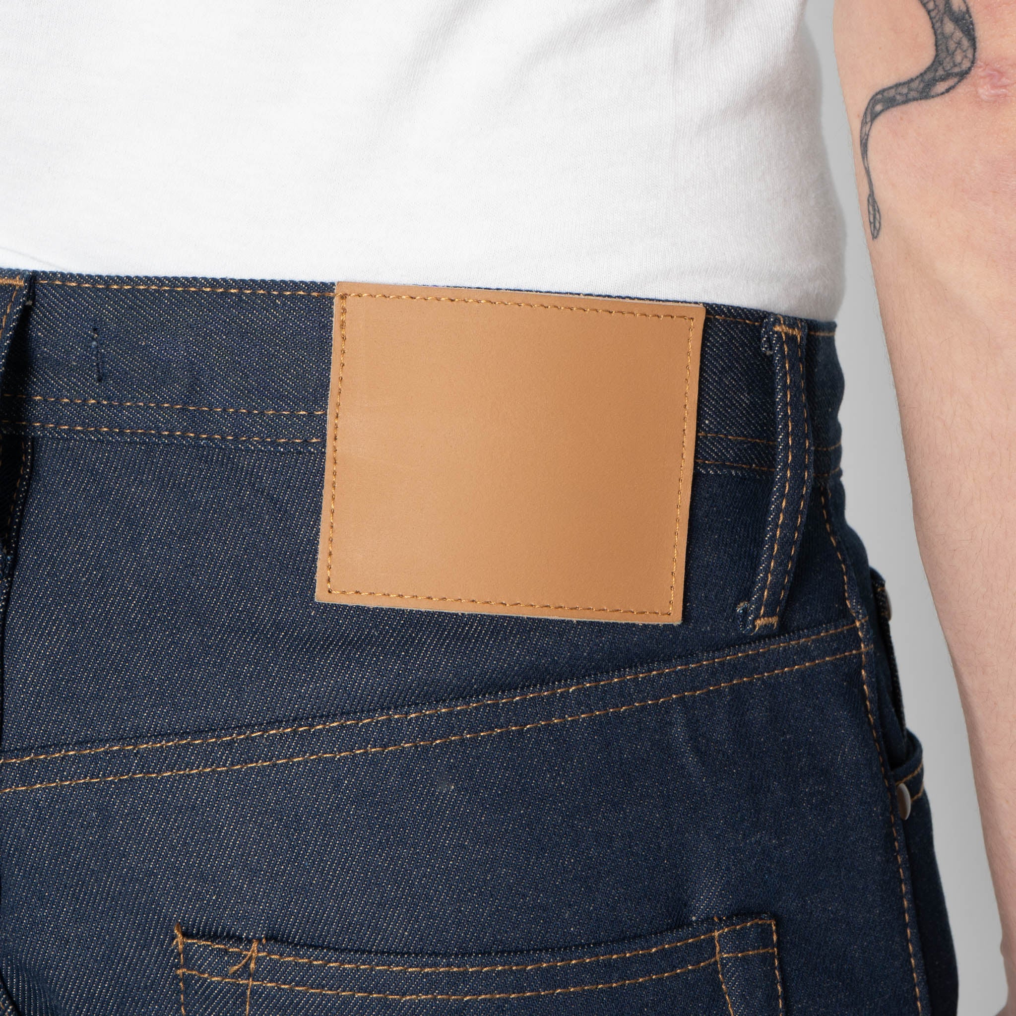 UB654 Relaxed Tapered  Fit - 13.5oz Vintage Blue Selvedge