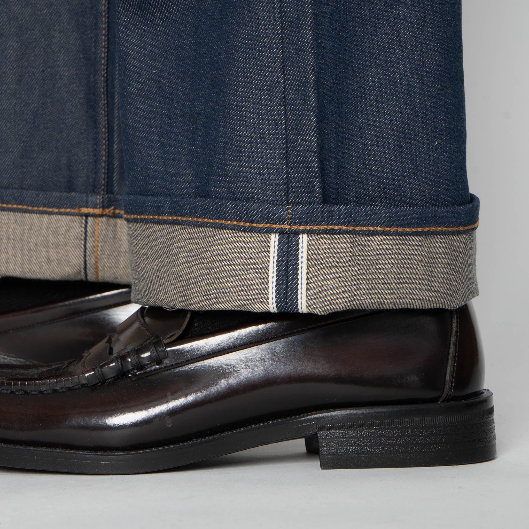 UB754 Wide Fit - 13.5oz Vintage Blue Selvedge